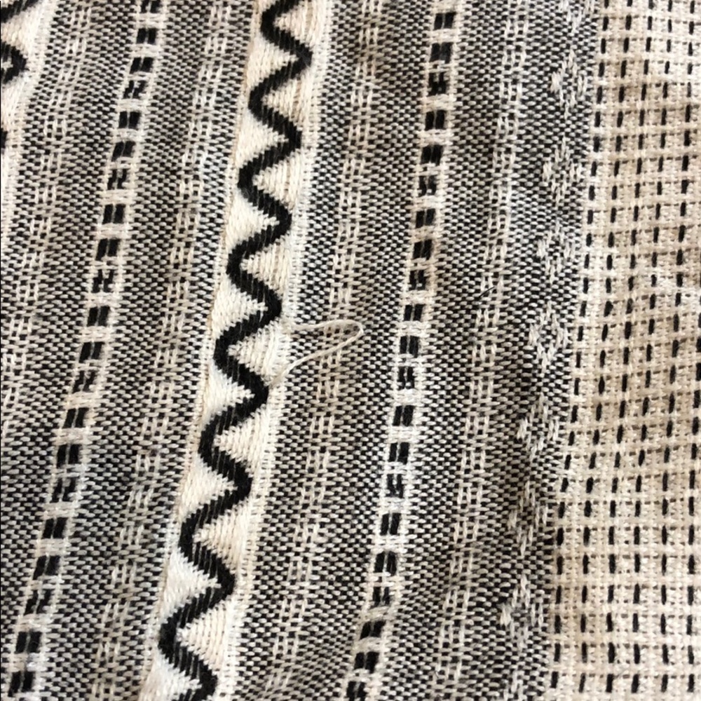 Quagga Green Label Shawl/Wrap - Picture 5 of 5